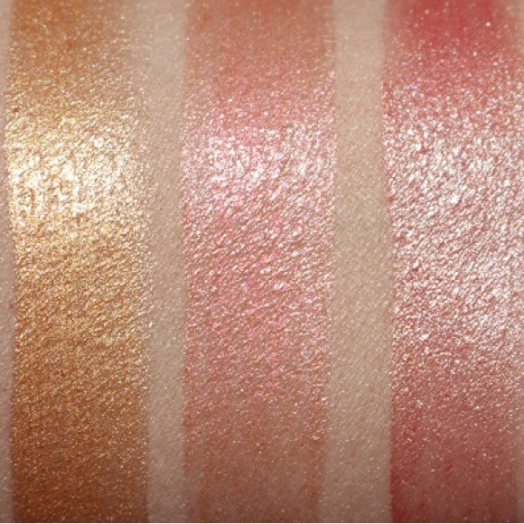 New Charlotte Tilbury Beauty Highlighter Wand - Picture 4 of 7